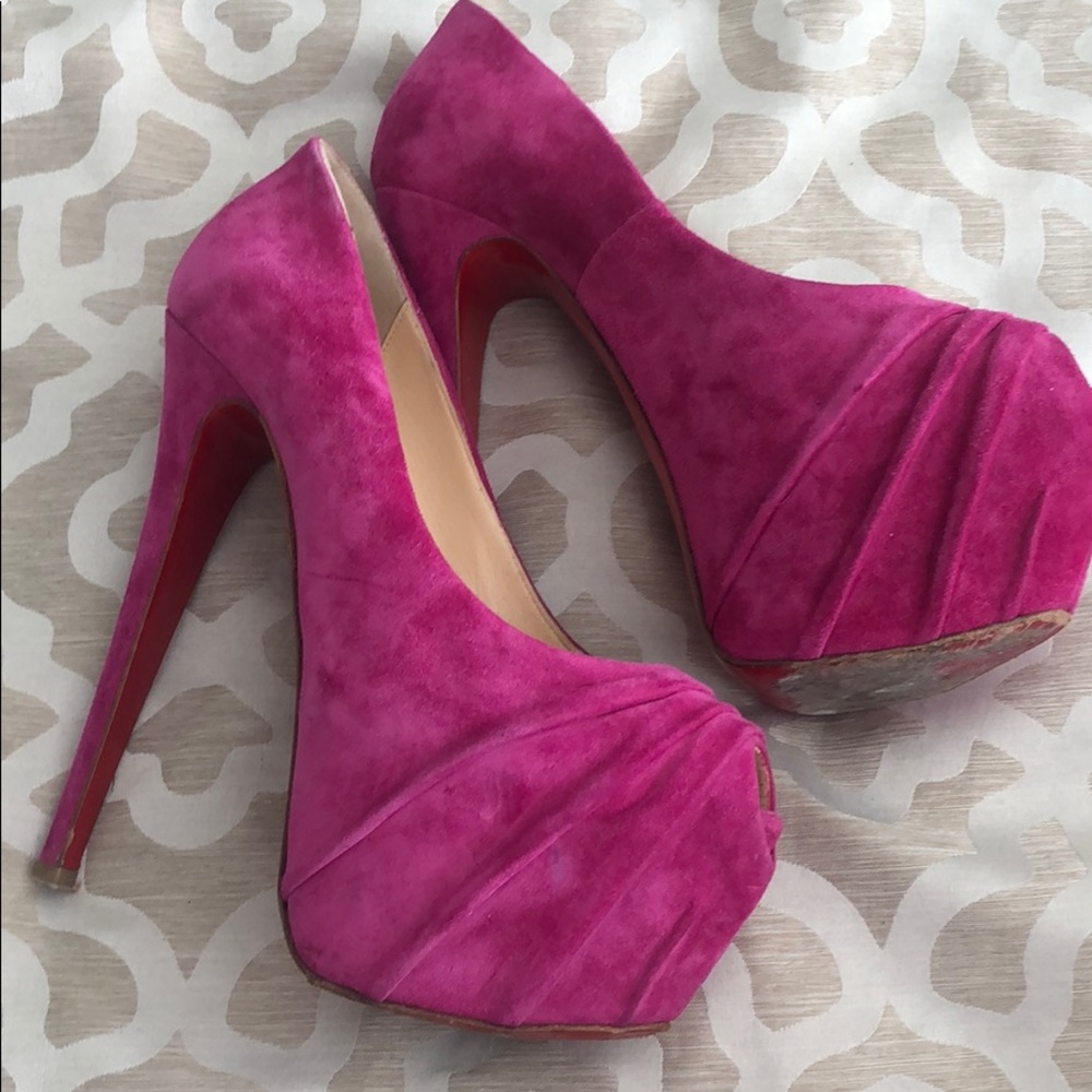 Louboutin Fushia 160 heel
